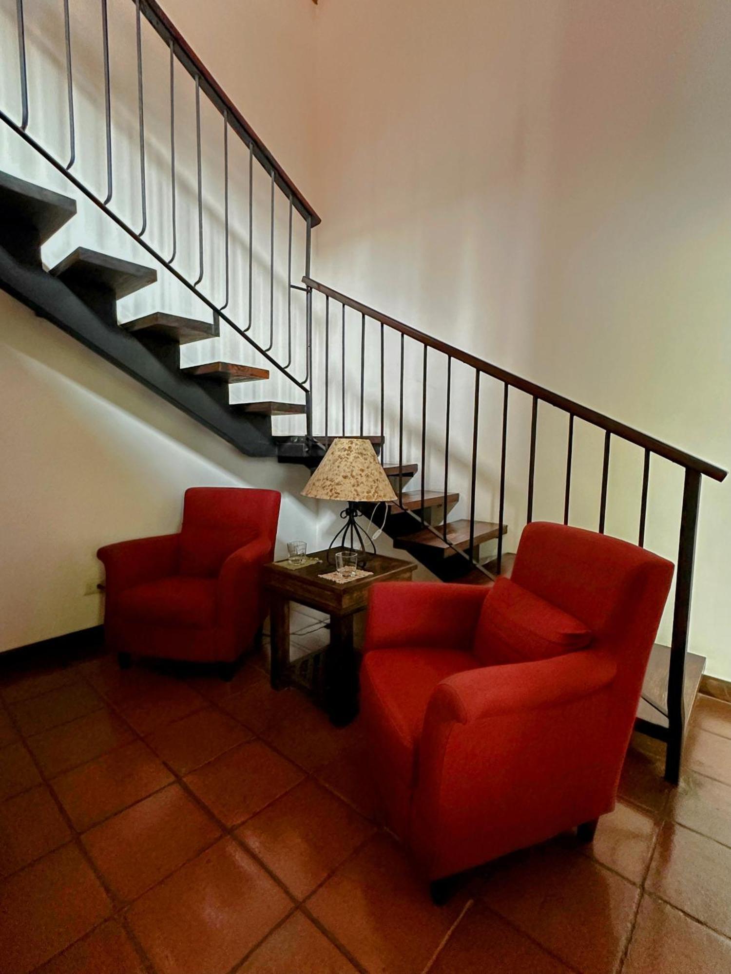 Casa Elena Bed & Breakfast Antigua Екстериор снимка