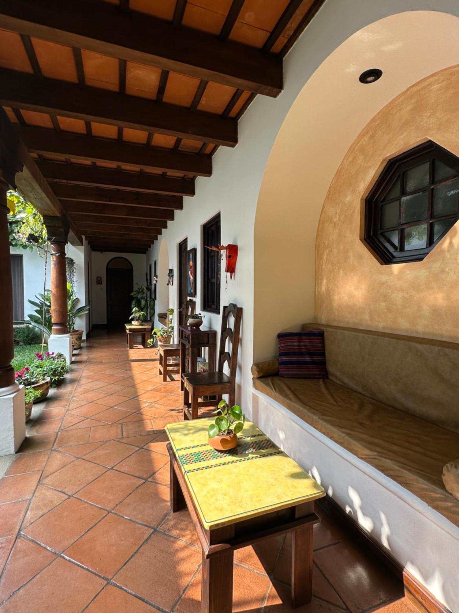 Casa Elena Bed & Breakfast Antigua Екстериор снимка
