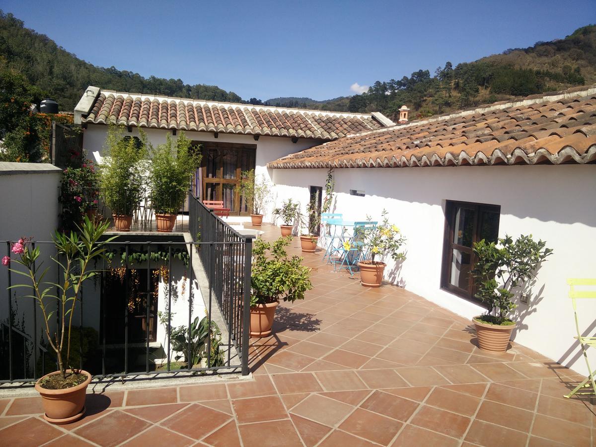 Casa Elena Bed & Breakfast Antigua Екстериор снимка